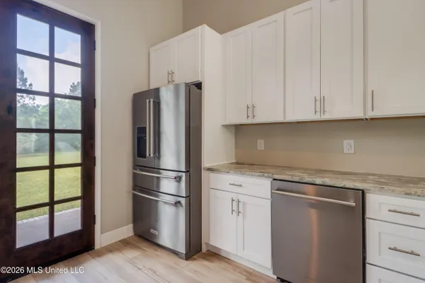 $625,000 | 6716 Country Pines Lane, Vancleave, MS 39565
