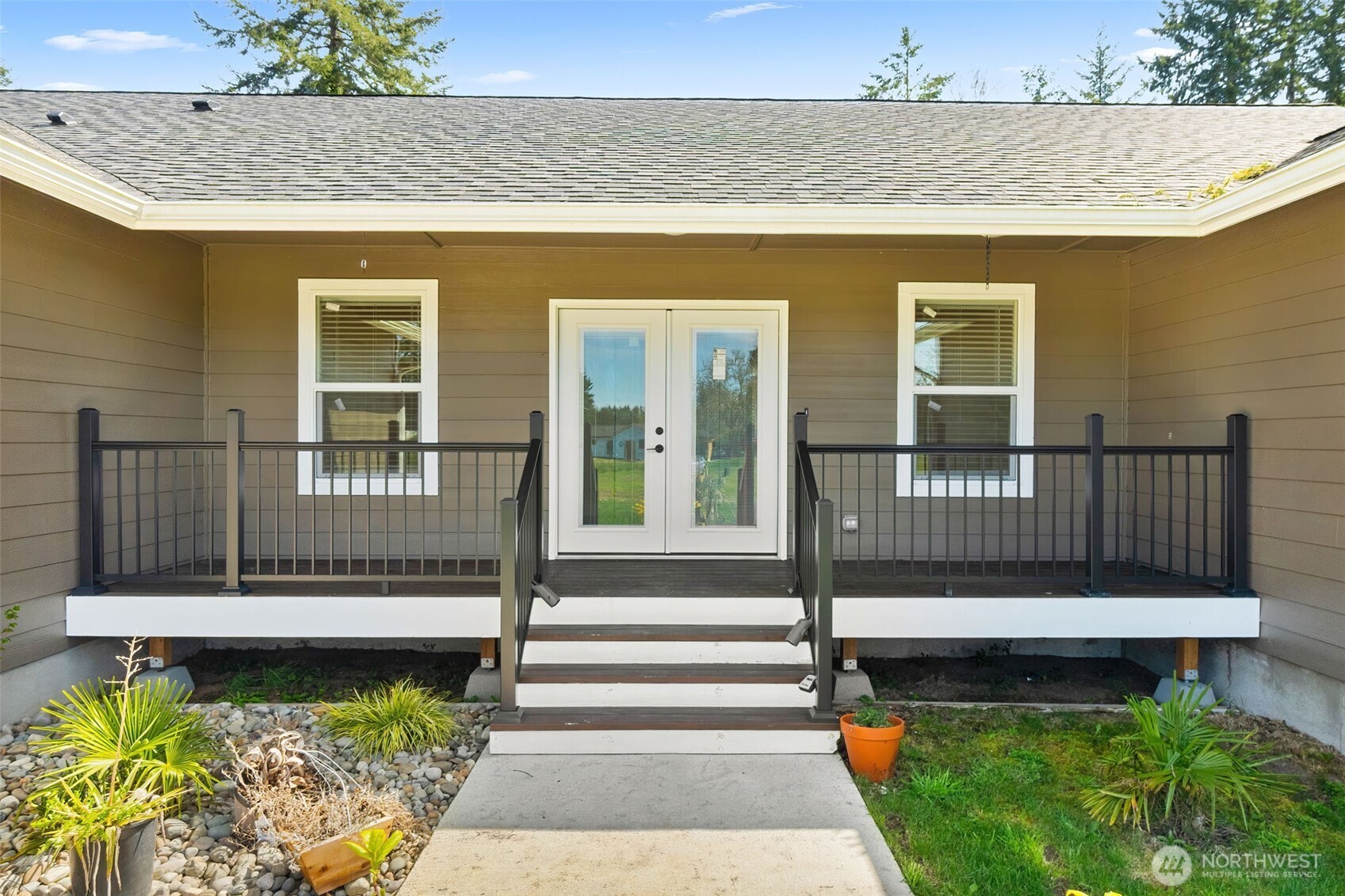 24 Hurd Road Elma, WA 98541 - Photo 2 of 26