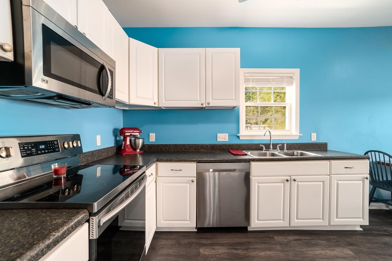 212 Cross Current Lane Raleigh, NC 27610 - Photo 13 of 23 Photo 13