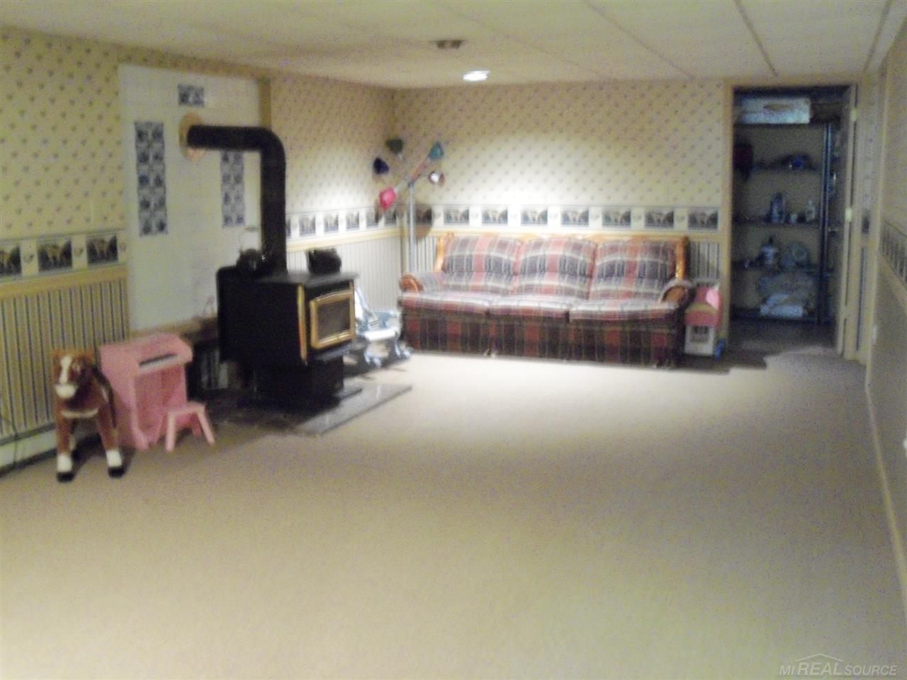 1800 South Ridge Road Carsonville, MI 48419 - Photo 23 of 36 31248603-22.JPG