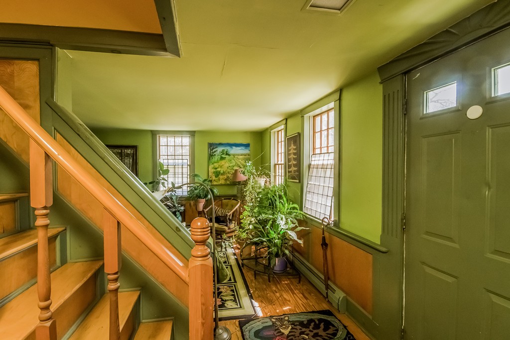 317 Converse Road Marion, MA 02738 - Photo 3 of 28 Gallery Image 3