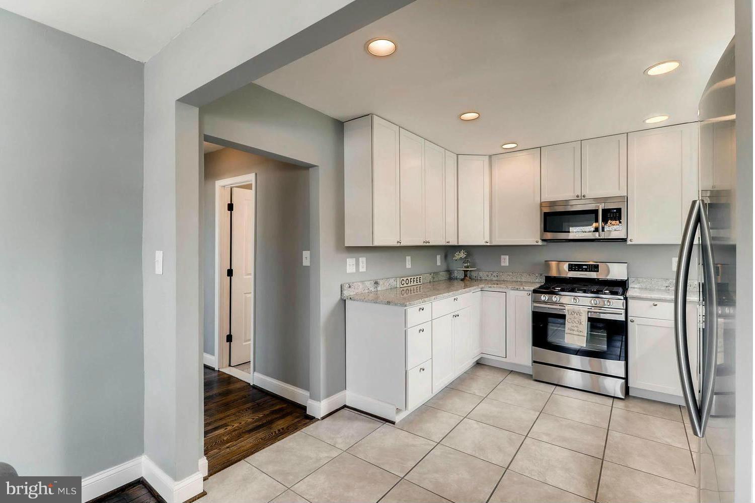 343 Cresswell Road Baltimore, MD 21225 - Photo 14 of 28 Interior (General)