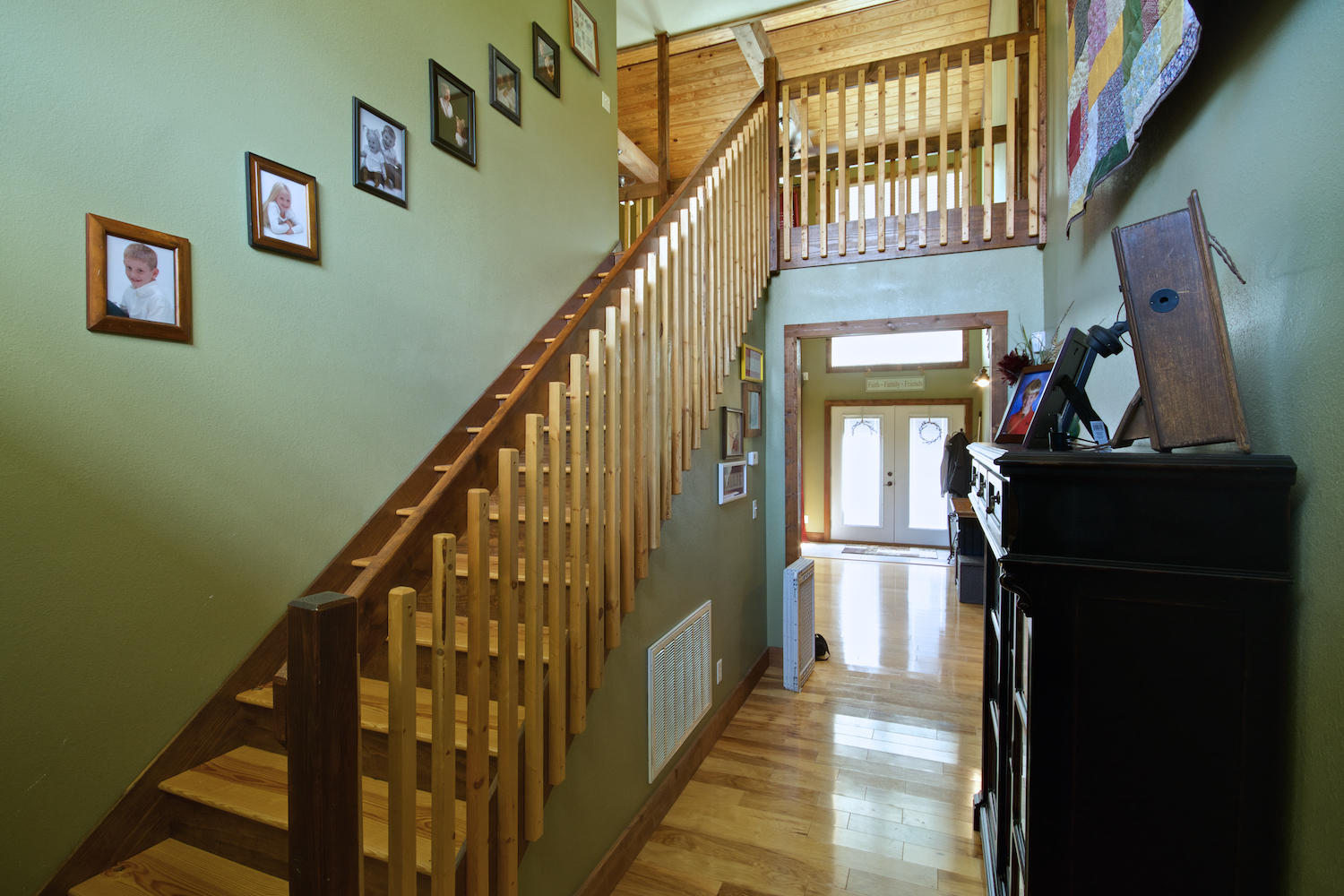 1424 Colbert Hollow Road Rock Spring, GA 30739 - Photo 13 of 24 Staircase