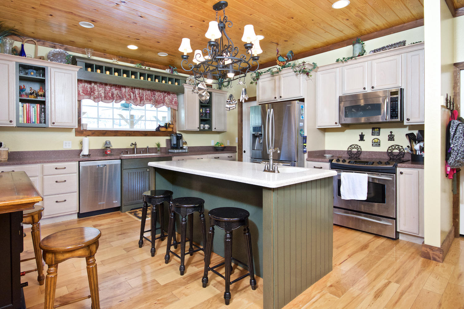 1424 Colbert Hollow Road Rock Spring, GA 30739 - Photo 4 of 24 Kitchen