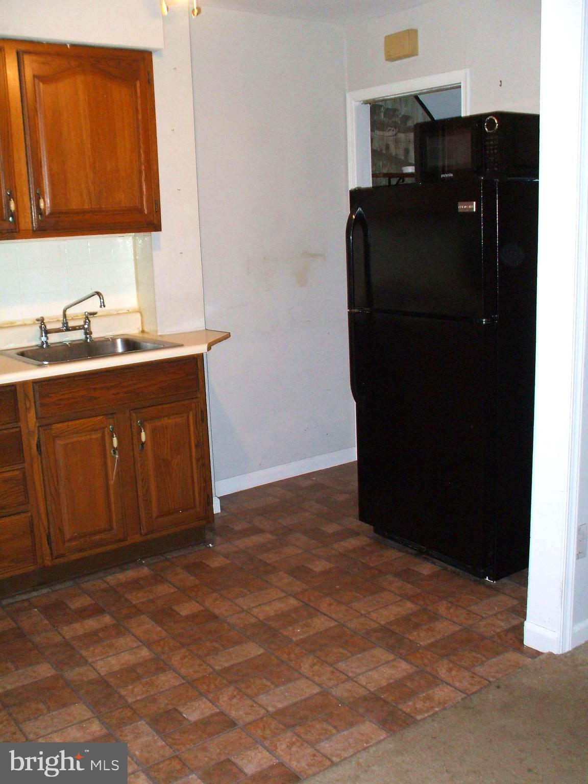 319 Rural Avenue Chester, PA 19013 - Photo 7 of 21 Kitchen