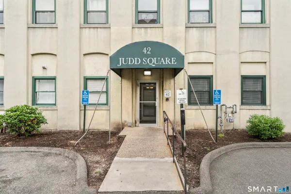 $215,000 | 234 Judd Square, Unit 234, Wallingford, CT 06492