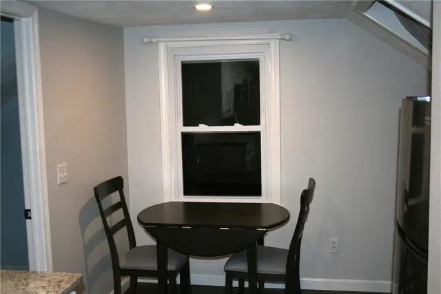 $1,500 | 840 Sanderson Road, Unit 2, Johnston, RI 02919