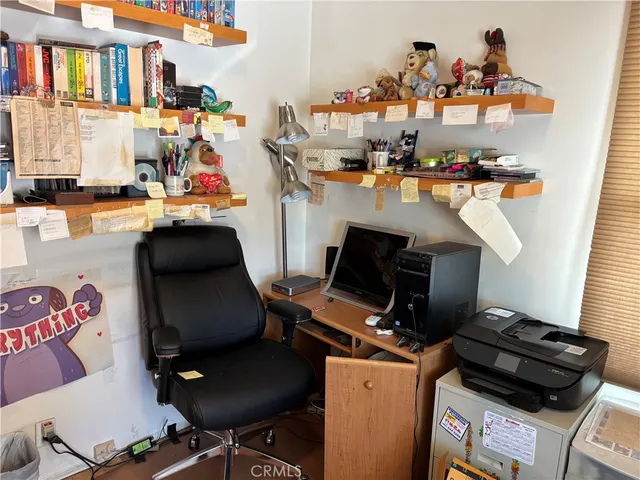 $800,000 | 3327 Eckleson Street, Lakewood, CA 90712