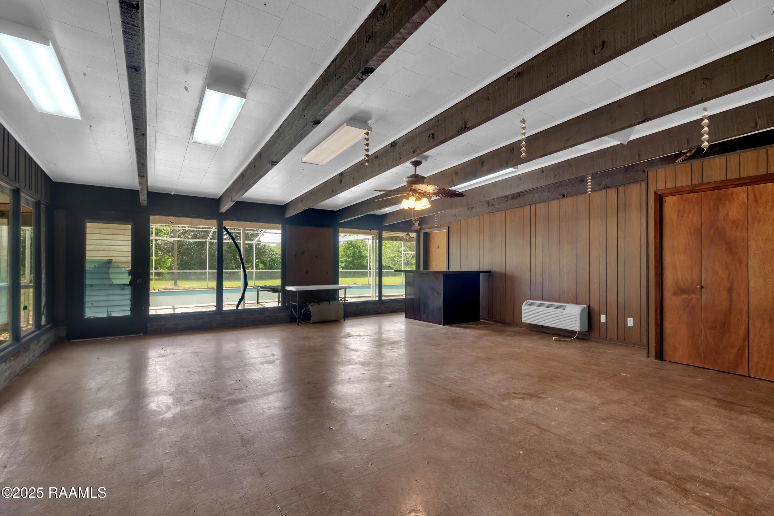 617 Cemetery Road St. Martinville, LA 70582 - Photo 4 of 42 Sunroom