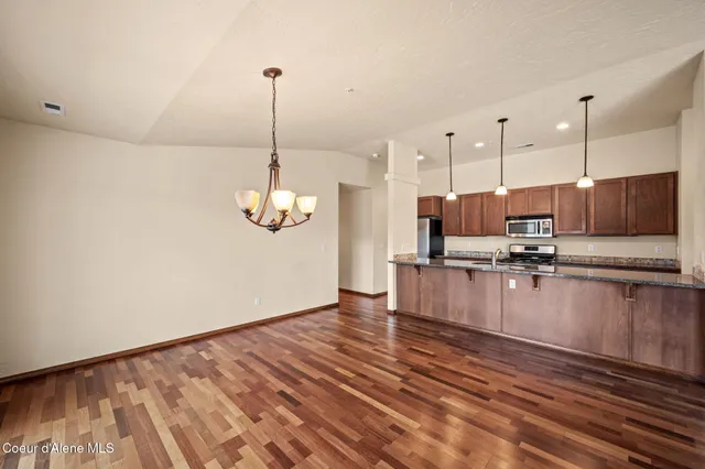 $399,900 | 755 Icefall Drive, Unit 203, Hayden, ID 83835