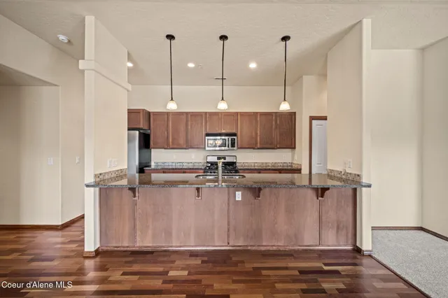 $399,900 | 755 Icefall Drive, Unit 203, Hayden, ID 83835