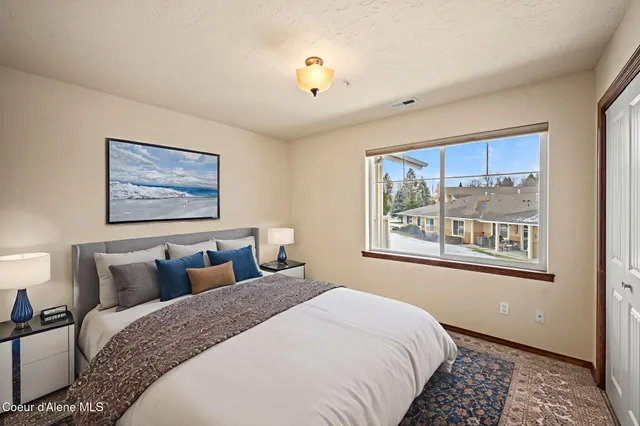 $399,900 | 755 Icefall Drive, Unit 203, Hayden, ID 83835