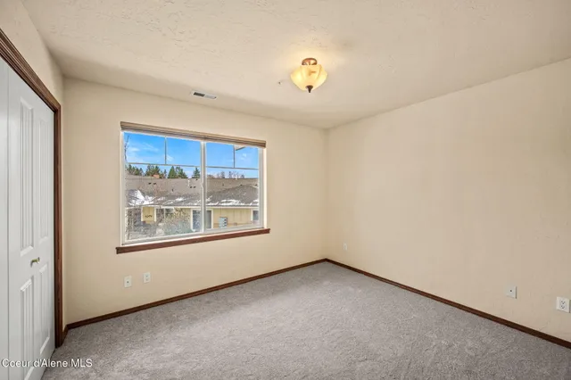 $399,900 | 755 Icefall Drive, Unit 203, Hayden, ID 83835