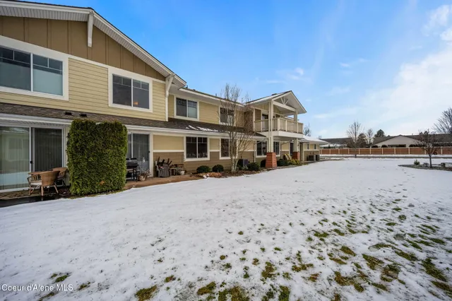 $399,900 | 755 Icefall Drive, Unit 203, Hayden, ID 83835