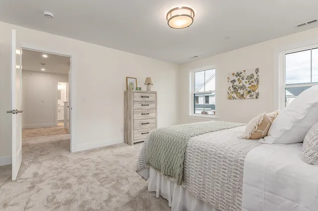 $1,524,900 | 5 Woodbury Avenue, Unit 5, Portsmouth, NH 03801