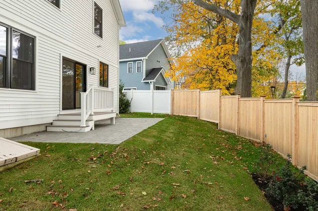 $1,524,900 | 5 Woodbury Avenue, Unit 5, Portsmouth, NH 03801