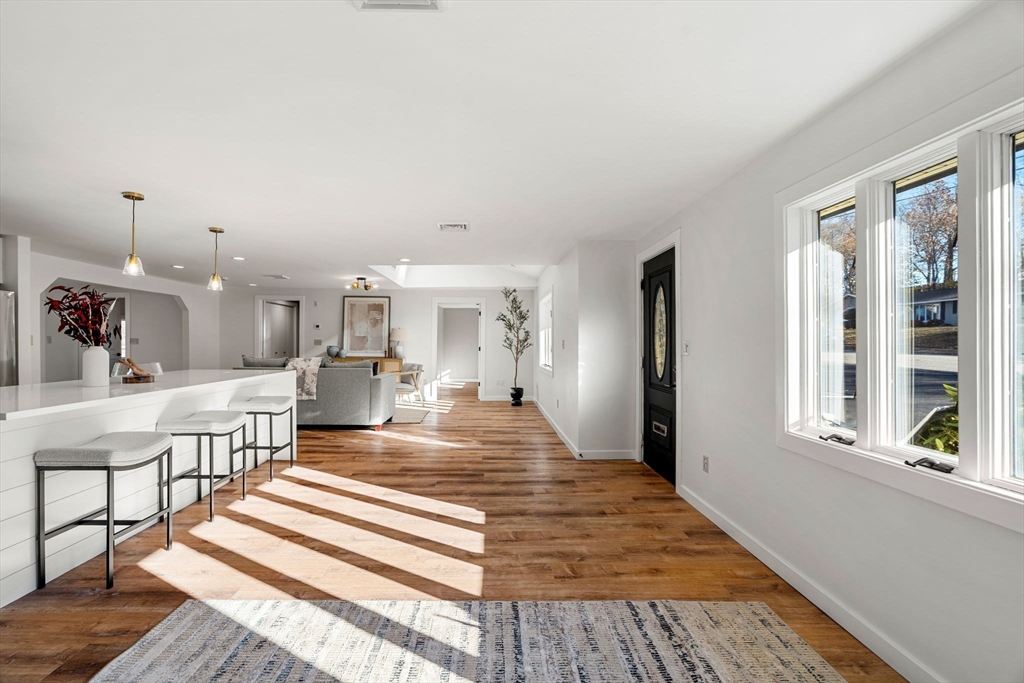 11 Murray Street Peabody, MA 01960 - Photo 12 of 42