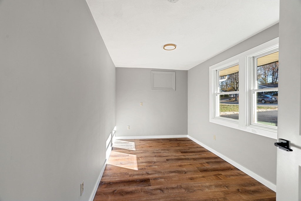 11 Murray Street Peabody, MA 01960 - Photo 28 of 42