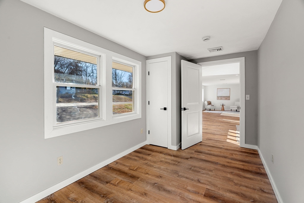 11 Murray Street Peabody, MA 01960 - Photo 29 of 42