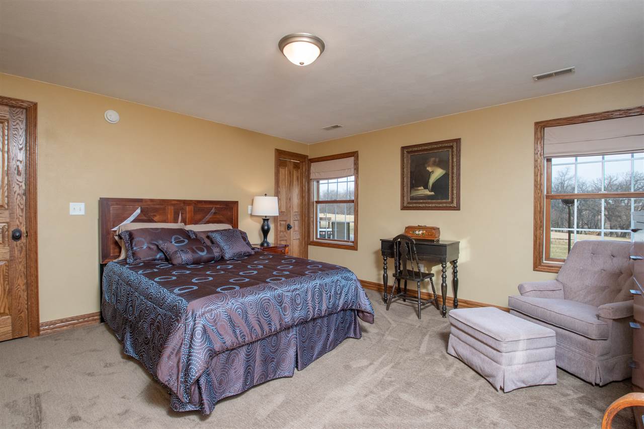 18447 East Rock Grove Road Davis, IL 61019 - Photo 17 of 24 Gallery Image 17