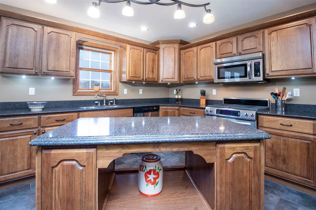 18447 East Rock Grove Road Davis, IL 61019 - Photo 7 of 24 Gallery Image 7
