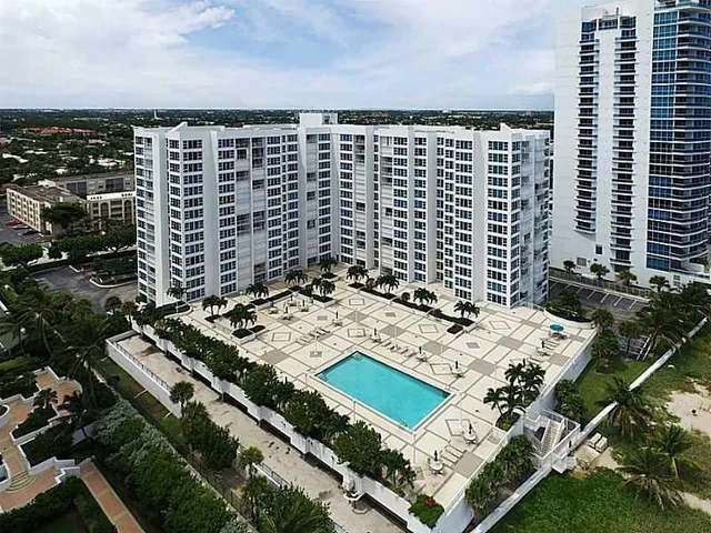 $4,000 | 1620 South Ocean Boulevard, Unit 9C, Pompano Beach, FL 33062