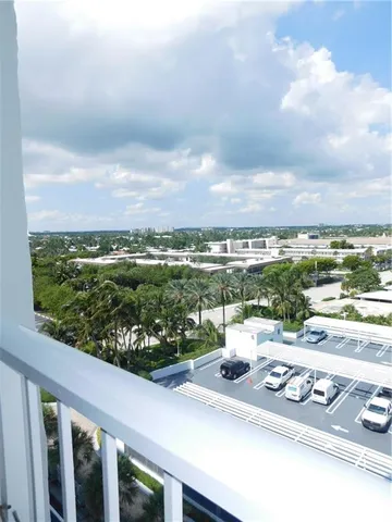 $4,000 | 1620 South Ocean Boulevard, Unit 9C, Pompano Beach, FL 33062