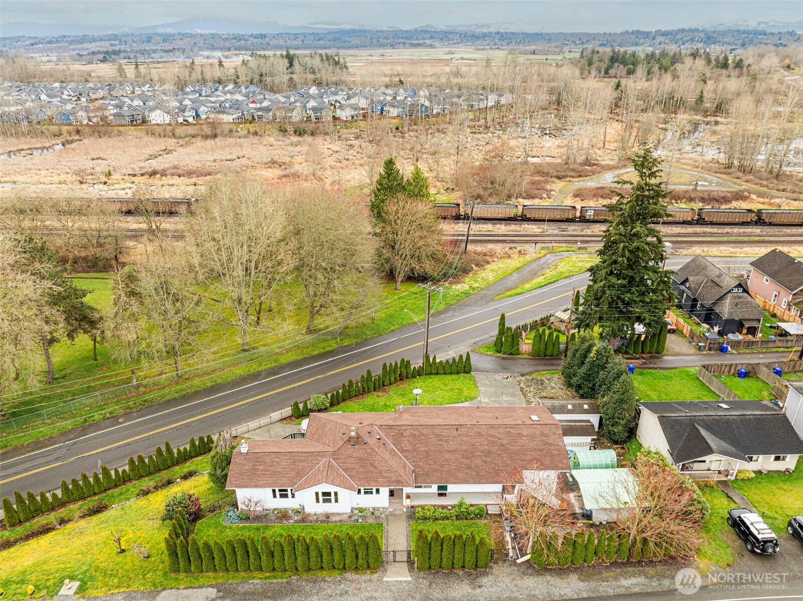 4701 South 3rd Avenue Everett, WA 98203 - Photo 4 of 40