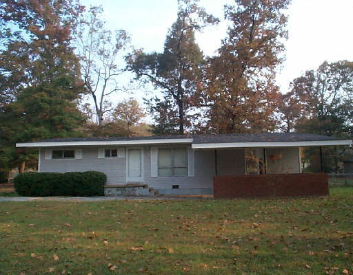 1329 Highland Road Chattanooga, TN 37415 - Photo 1 of 1 Primary Photo