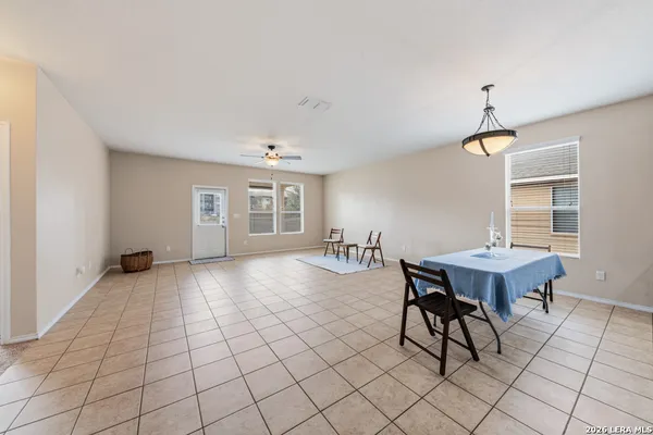 $300,000 | 7410 Derby Vista, Selma, TX 78154
