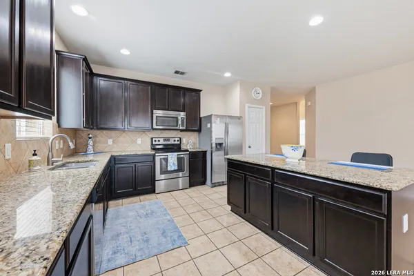 $300,000 | 7410 Derby Vista, Selma, TX 78154