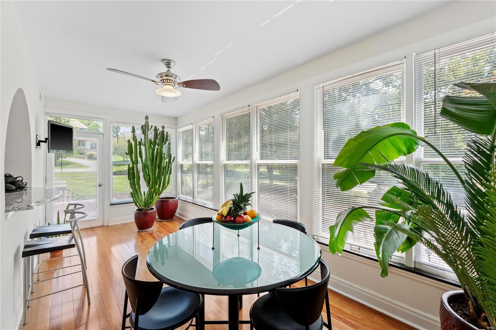 1 Daniel Road Ladue, MO 63124 - Photo 17 of 30 Gallery Image 17