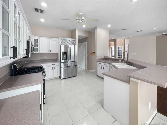 $755,500 | 8006 Southwest Yachtsmans Drive, Stuart, FL 34997