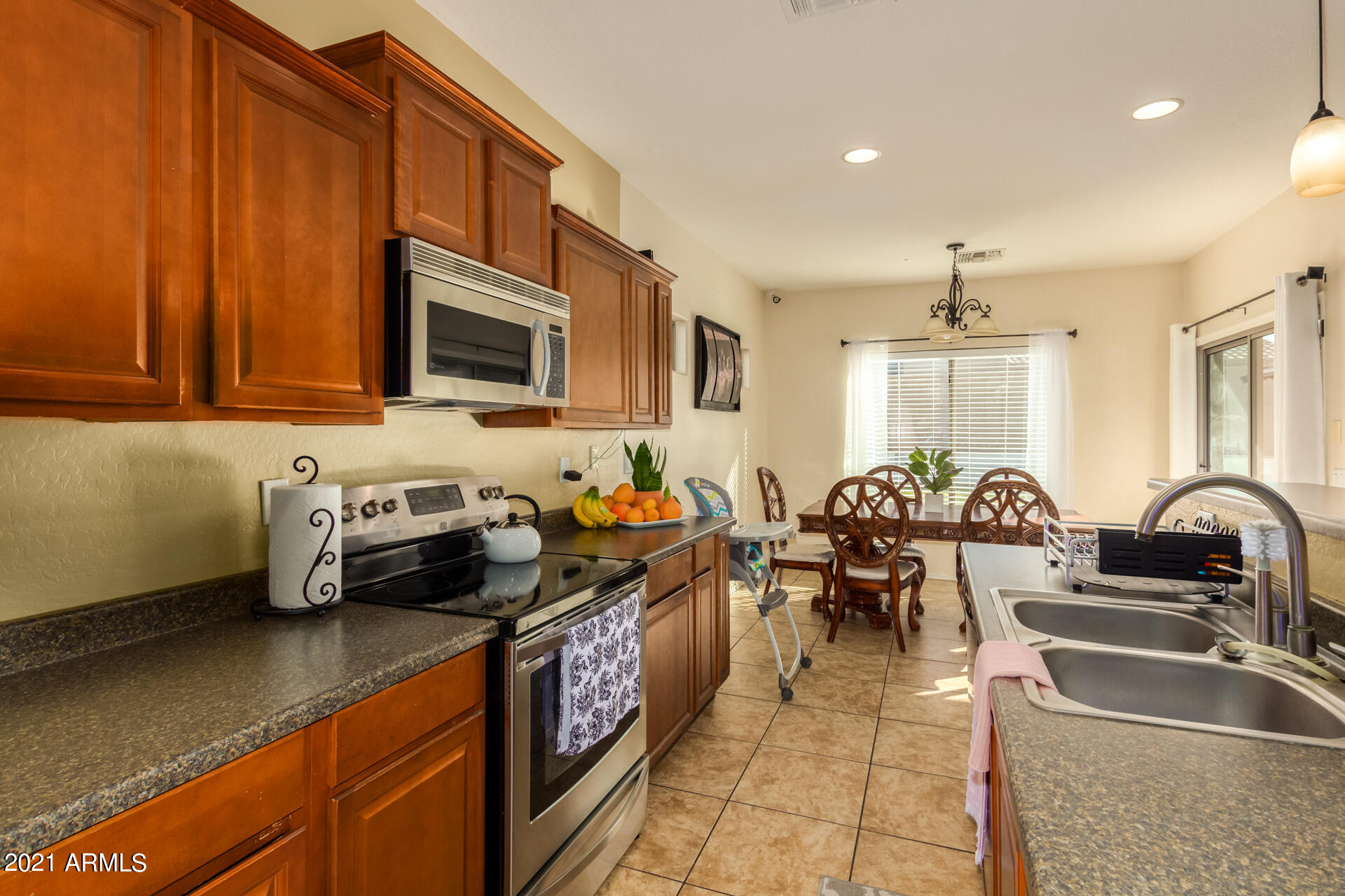 5215 West Beverly Road Laveen, AZ 85339 - Photo 8 of 26 beverly 9