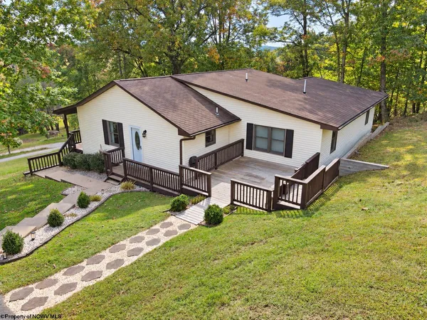 $320,000 | 13 Silver Maple Lane, Buckhannon, WV 26201