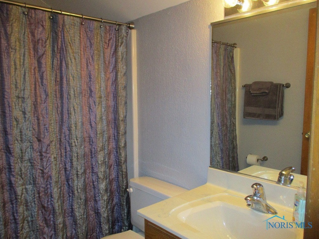 3155 Albon Road Maumee, OH 43537 - Photo 8 of 25 Gallery Image 8