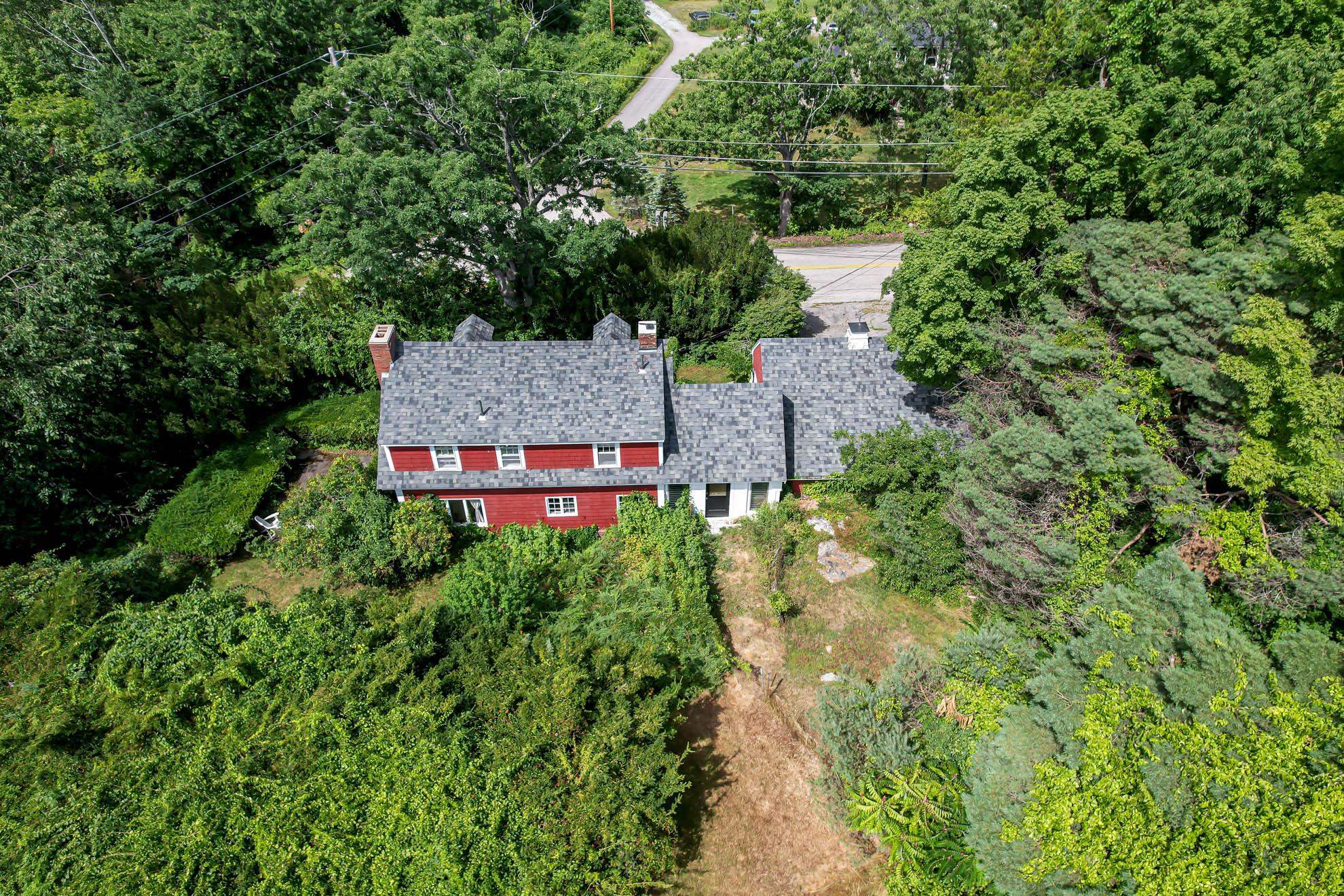 97 Chestnut Hill Road Amherst, NH 03031 - Photo 5 of 29