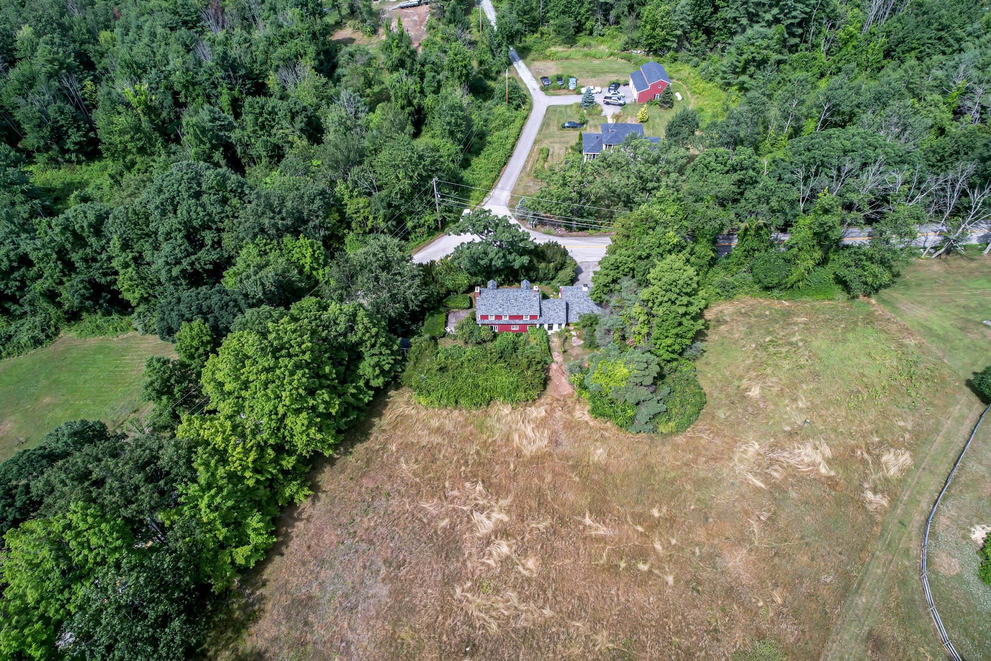 97 Chestnut Hill Road Amherst, NH 03031 - Photo 6 of 29