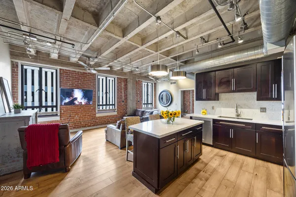 $399,000 | 114 West Adams Street, Unit 609, Phoenix, AZ 85003