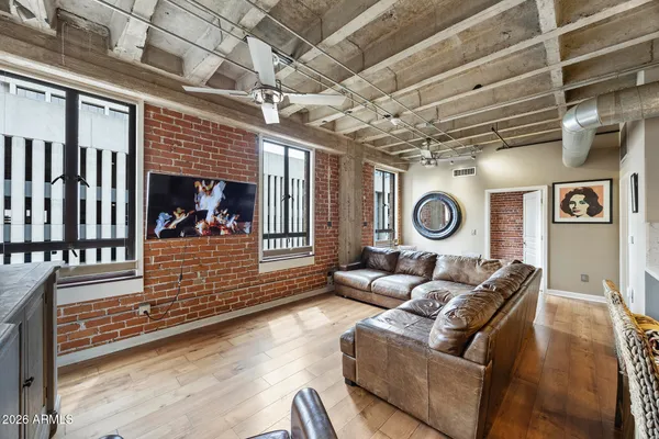 $399,000 | 114 West Adams Street, Unit 609, Phoenix, AZ 85003