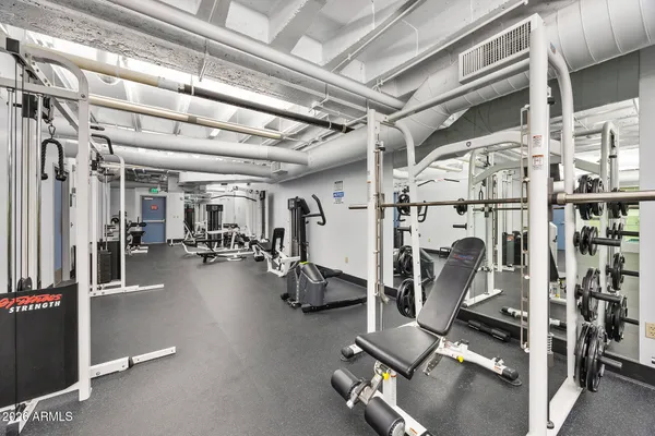 $399,000 | 114 West Adams Street, Unit 609, Phoenix, AZ 85003