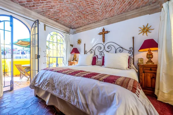 $419,745 | 7 Esmeralda, Helenwood, TN 37755