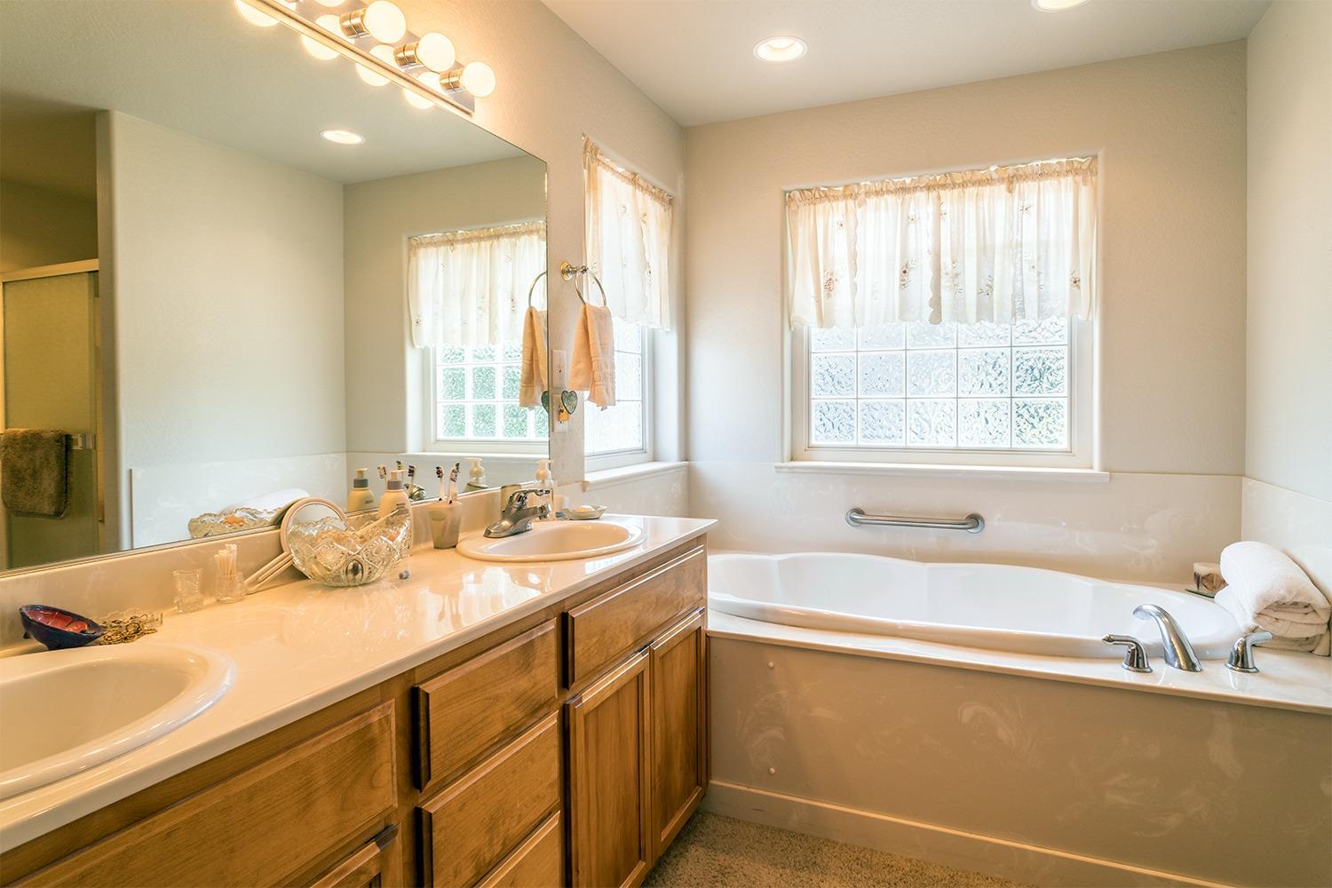 115 Walnut Place Phoenix, OR 97535 - Photo 21 of 35 Additional Photo