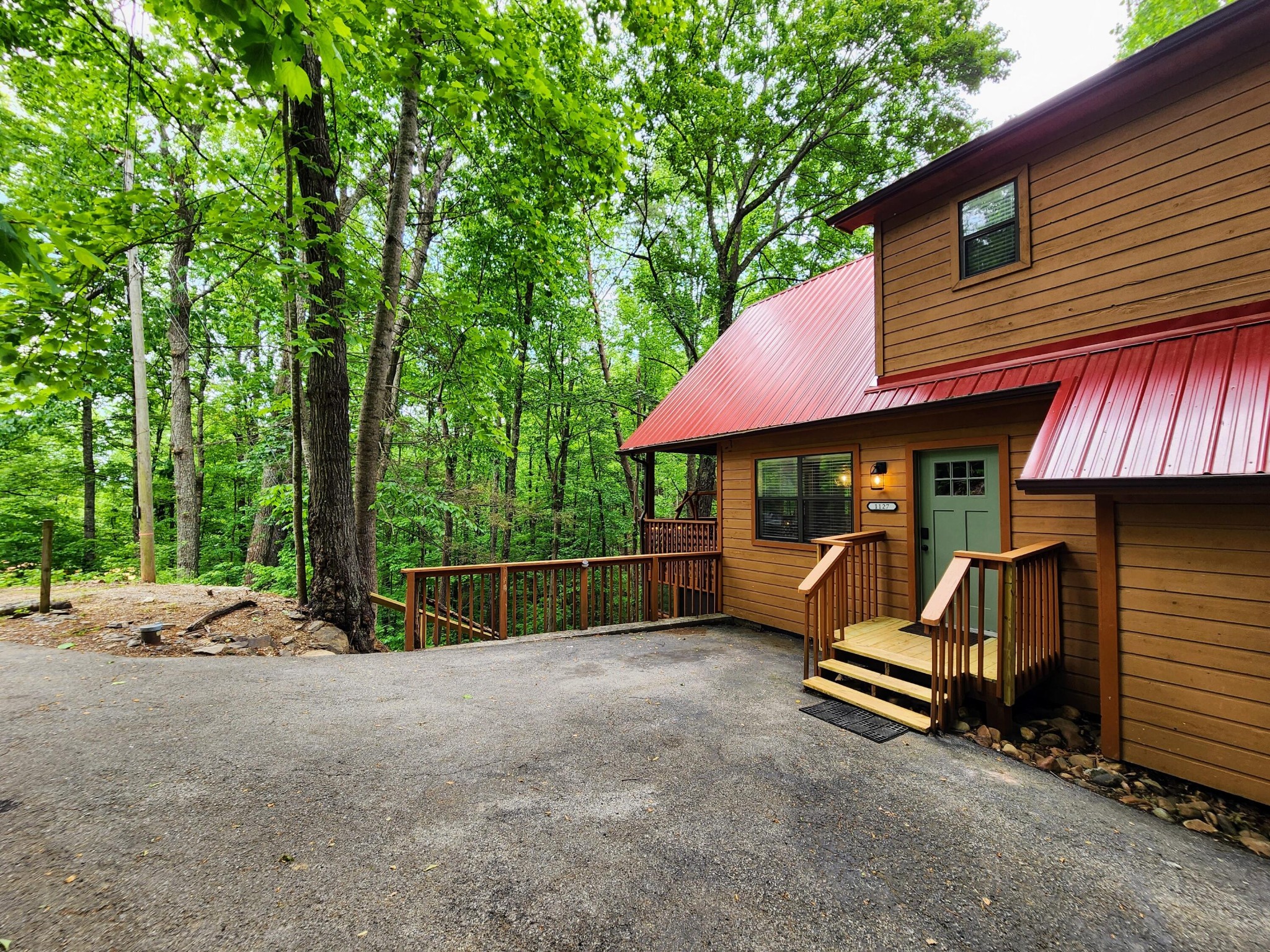 1127 Raintree Road Gatlinburg, TN 37738 - Photo 1 of 39 Gallery Image 1