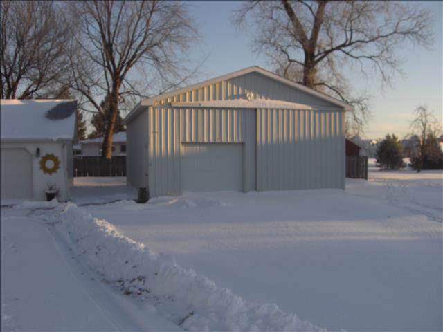 4470 Stadler Road Monroe, MI 48162 - Photo 3 of 19 20388624-2.JPG