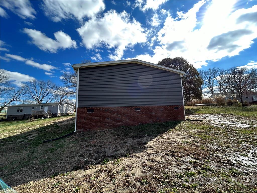 306 Mulberry Road Grover, NC 28073 - Photo 4 of 44 Gallery Image 4