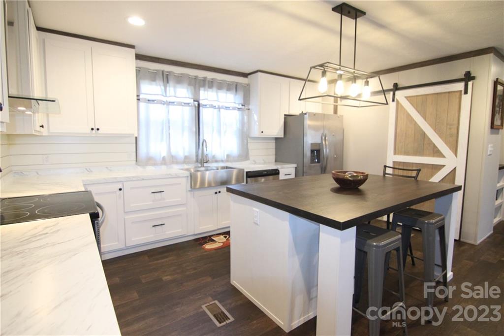 306 Mulberry Road Grover, NC 28073 - Photo 7 of 44 Gallery Image 7