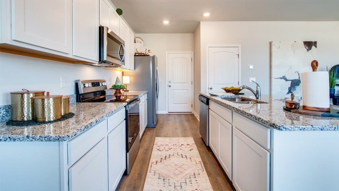 4100 Roane Drive White House, TN 37188 - Photo 11 of 33