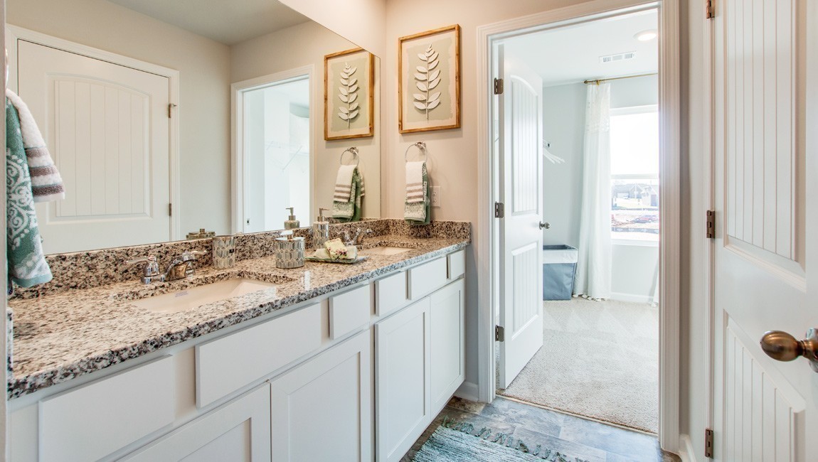 4100 Roane Drive White House, TN 37188 - Photo 17 of 33