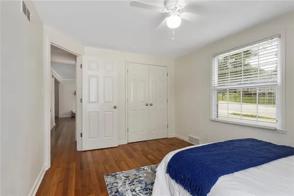 $459,000 | 3316 West 75th Street, Prairie Village, KS 66208